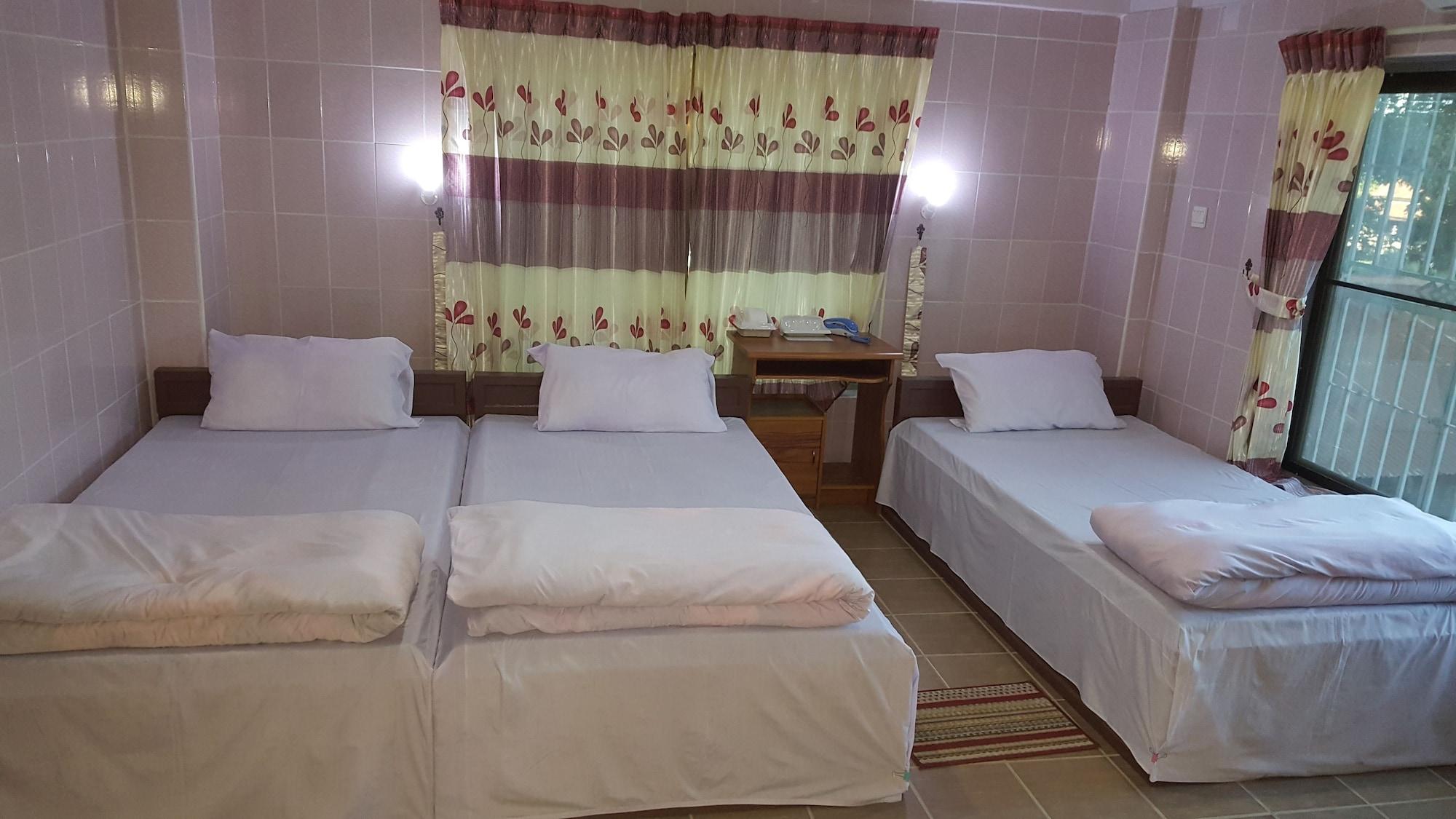 Red Dragon Hotel Thibaw Extérieur photo
