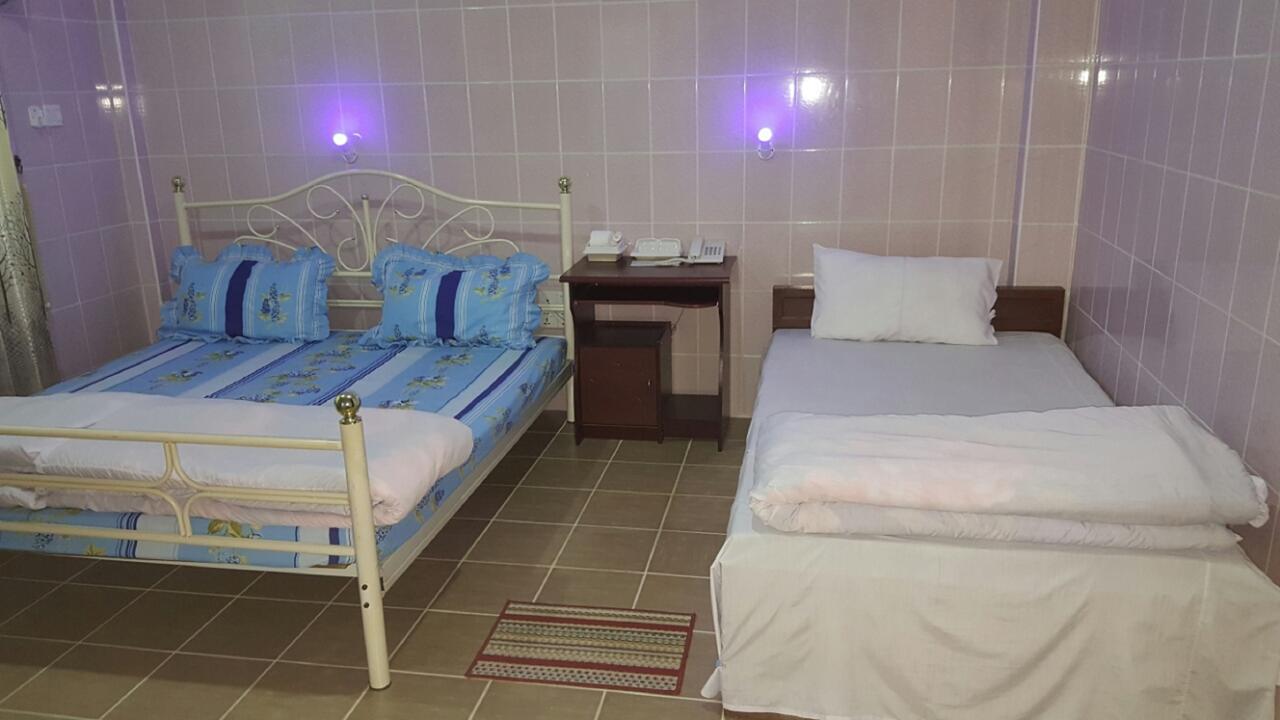 Red Dragon Hotel Thibaw Extérieur photo